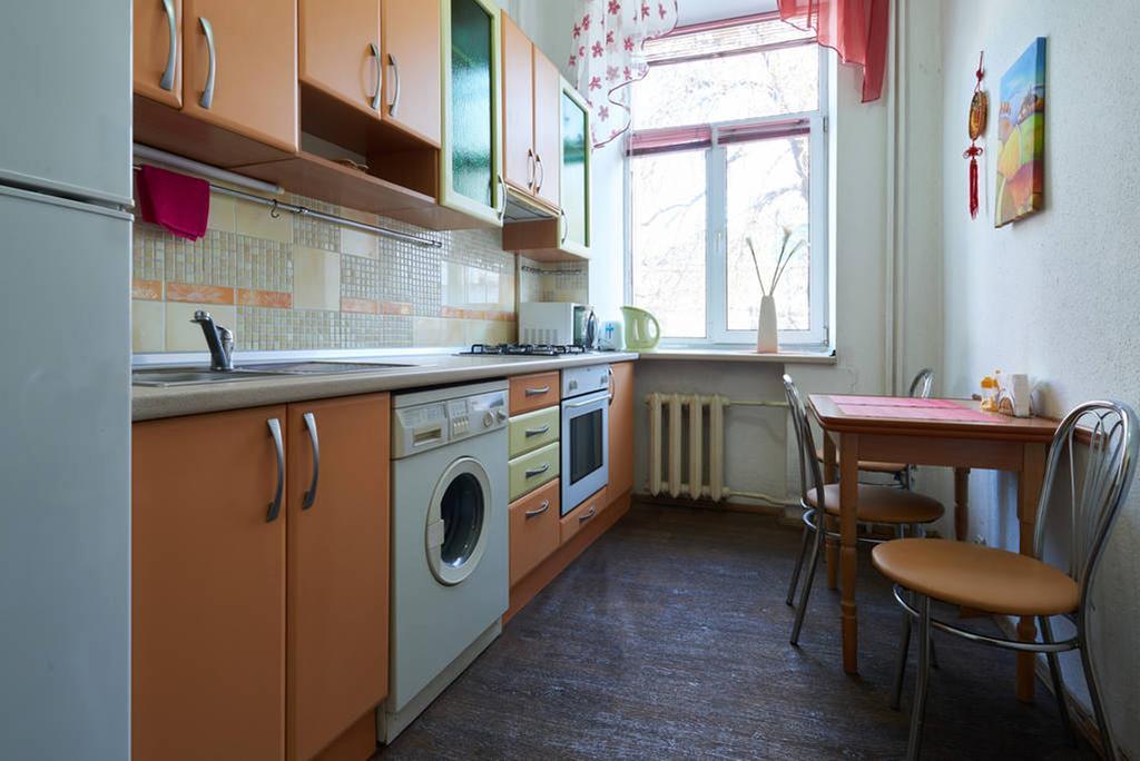 Home Hotel Apartments On Kontraktova Ploshcha Kijev Kültér fotó