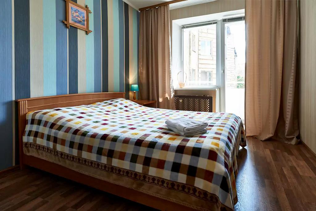 Home Hotel Apartments On Kontraktova Ploshcha Kijev Kültér fotó